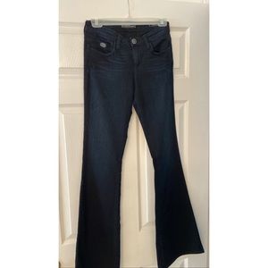 VINTAGE Y2K authentic guess jeans bell bottoms ❤️